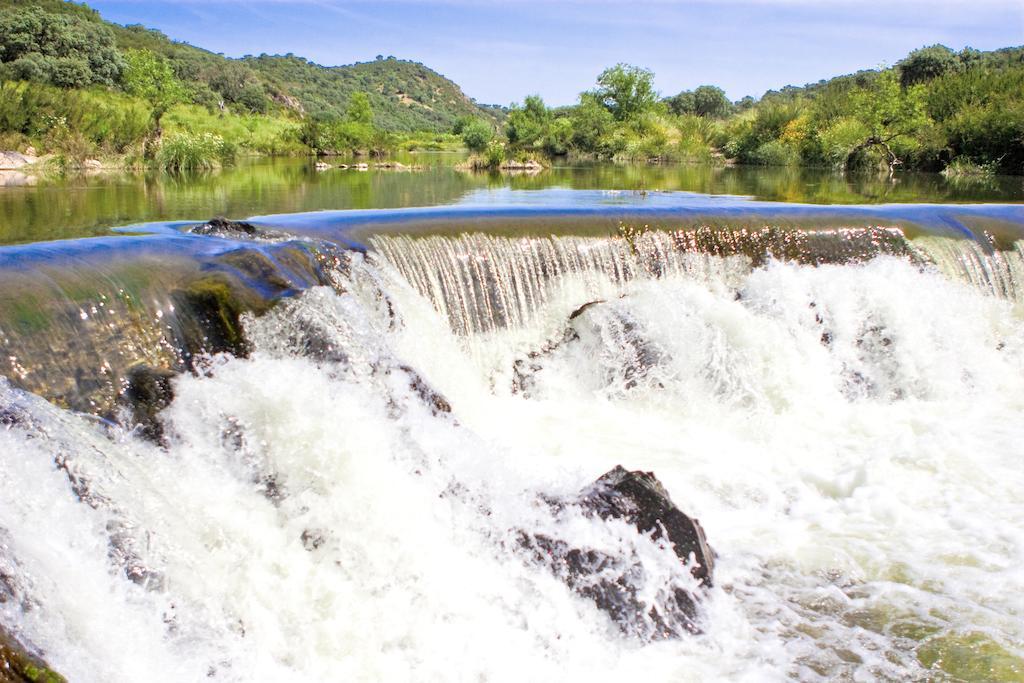Parque De Natureza De Noudar Barrancos Exterior photo